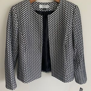 Tahari Women’s Blazer